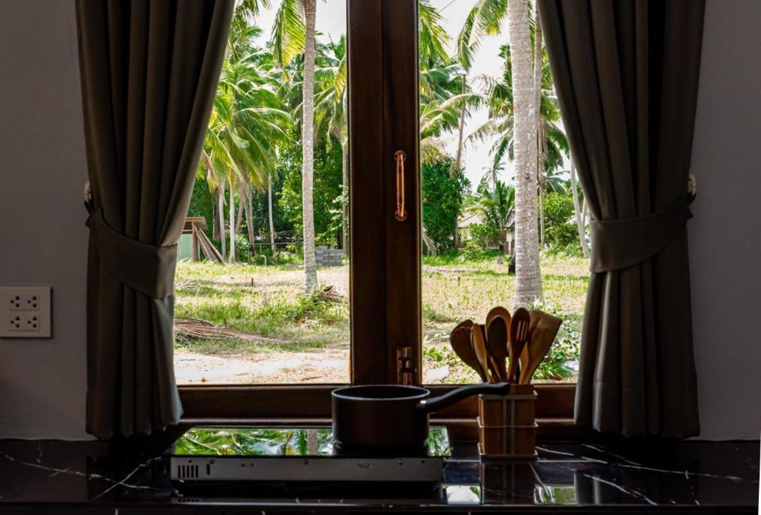 Anahata Resort Lipa Noi Buitenkant foto
