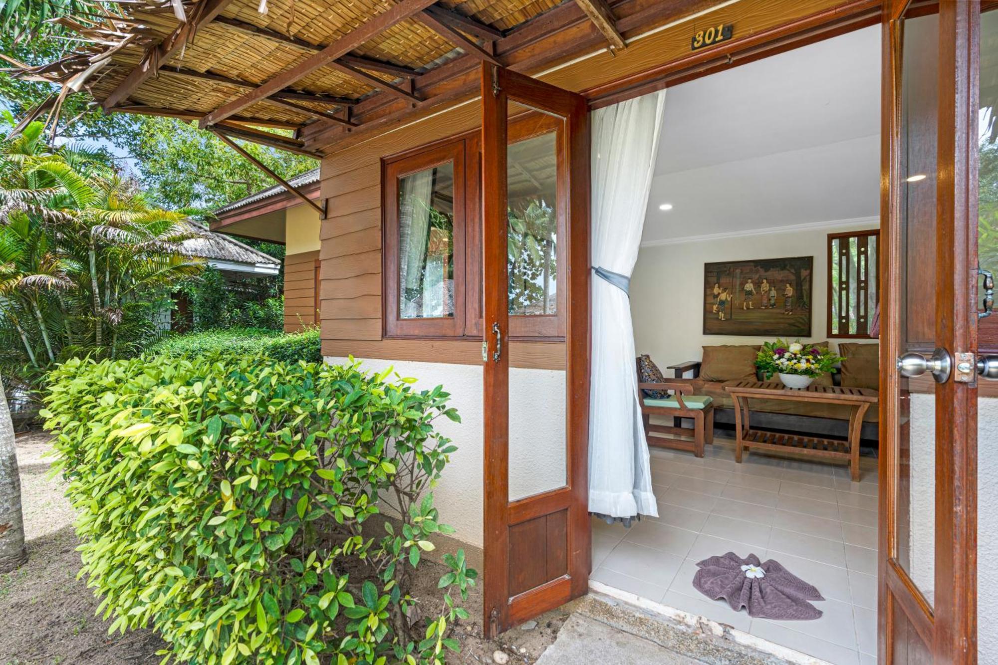 Anahata Resort Lipa Noi Buitenkant foto