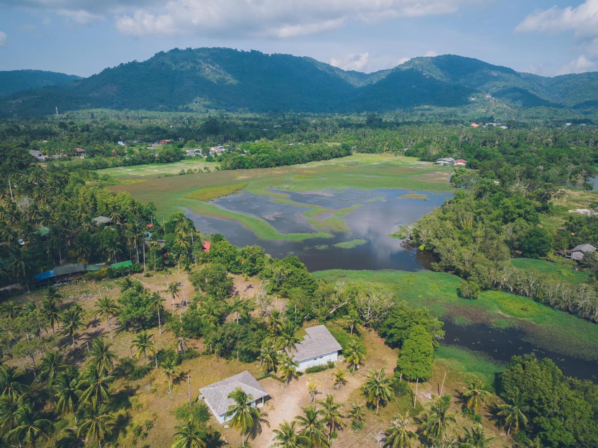 Anahata Resort Lipa Noi Buitenkant foto