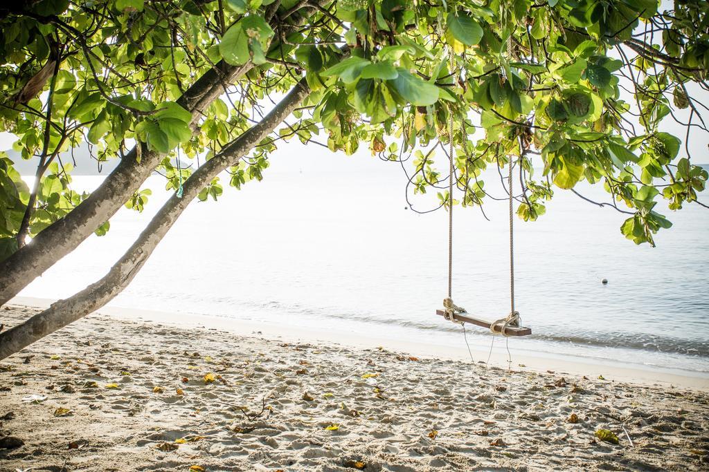 Anahata Resort Lipa Noi Buitenkant foto